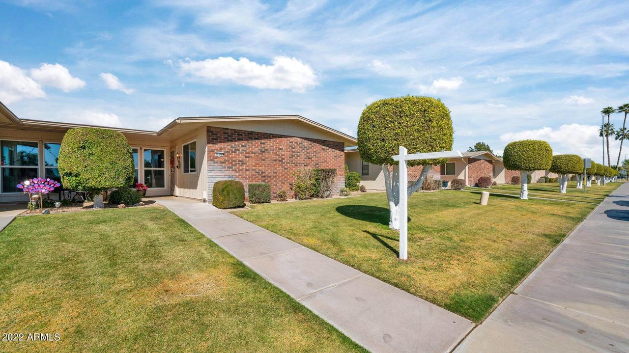 17476 N Del Webb Blvd., Sun City, AZ 85373