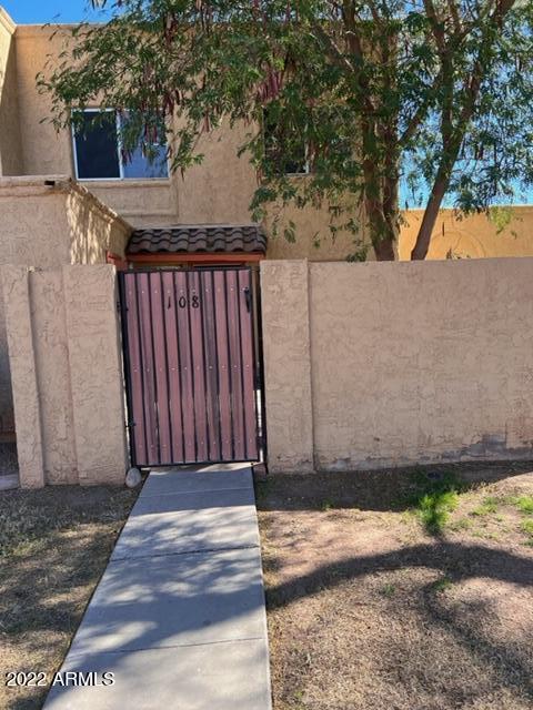 948 S Alma School Rd. #108, Mesa, AZ 85210