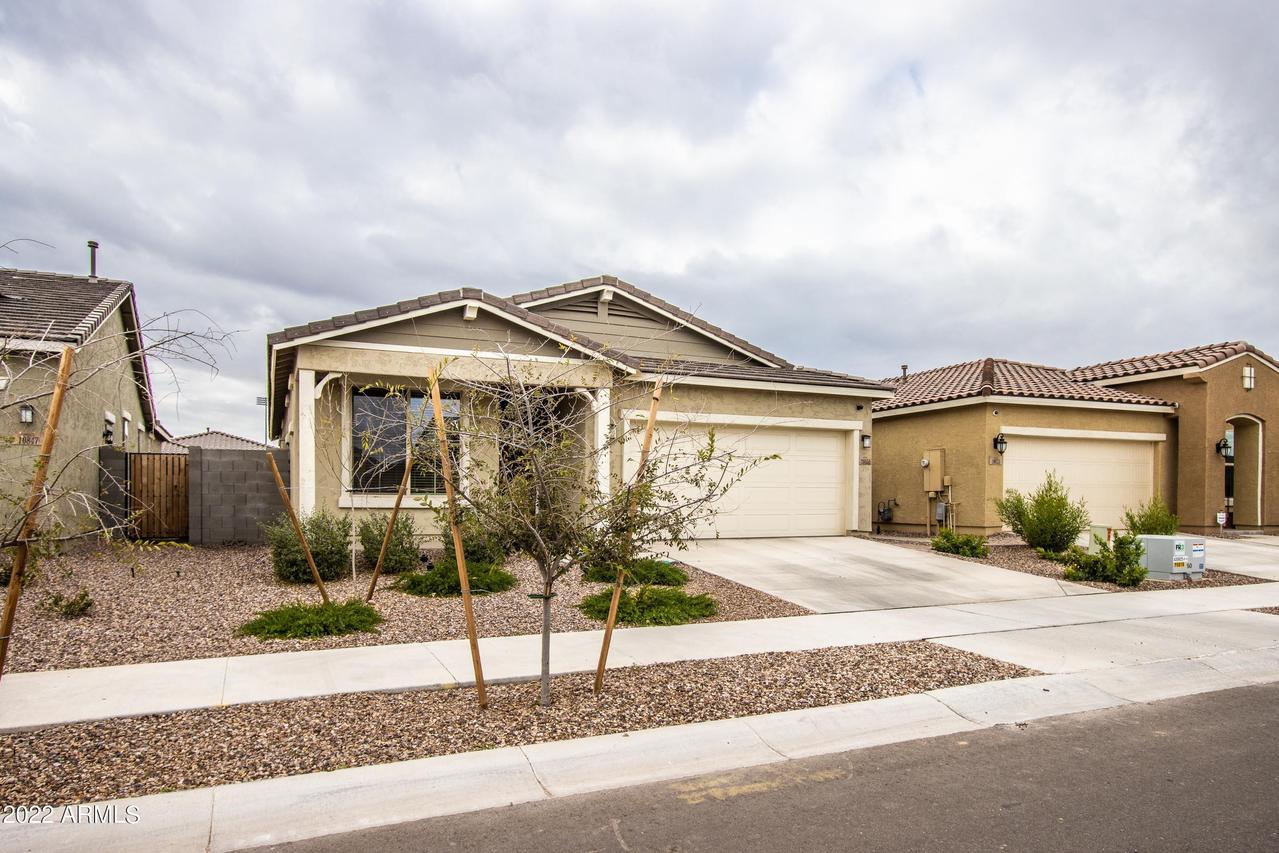 10851 W Luke Ave., Phoenix, AZ 85037