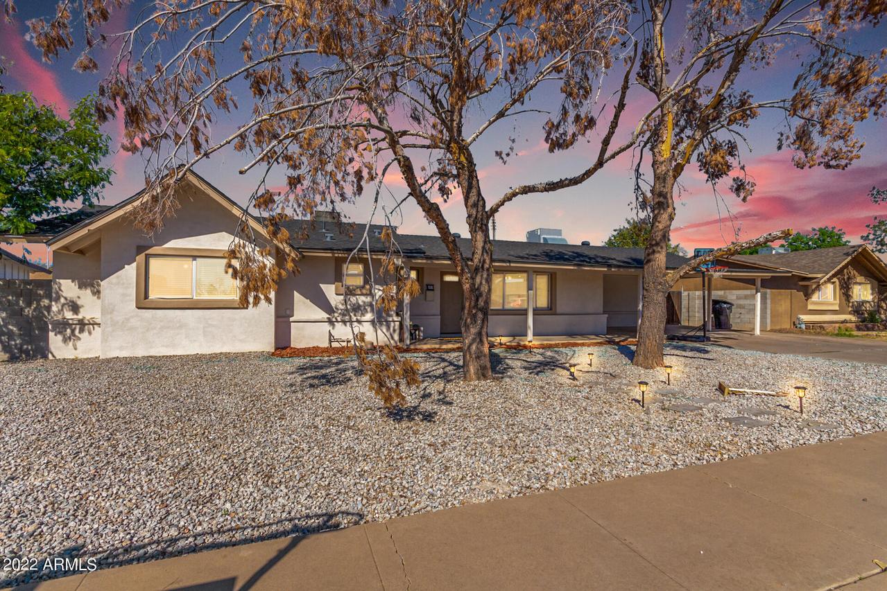 1054 E 7th Dr., Mesa, AZ 85204