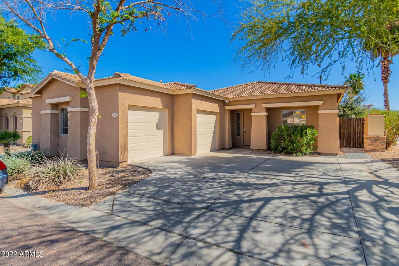 2167 N Holguin Way, Chandler, AZ 85225