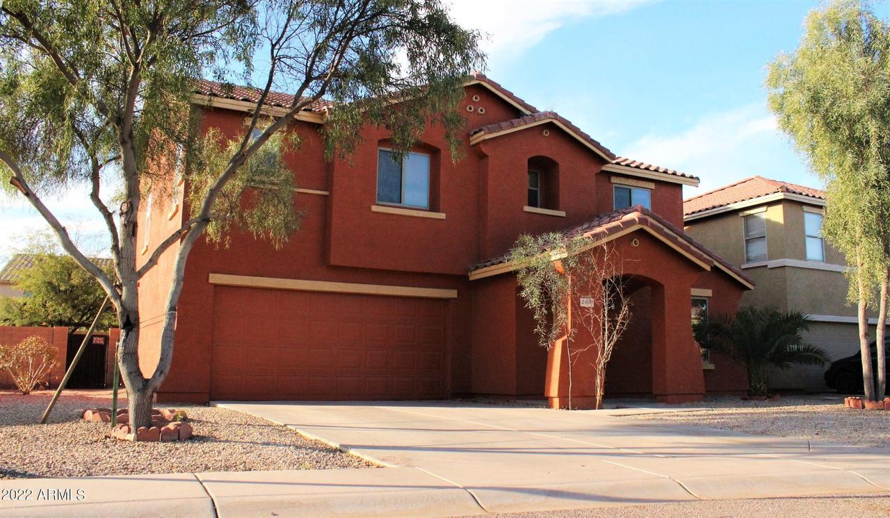 2409 W Chipman Rd., Phoenix, AZ 85041