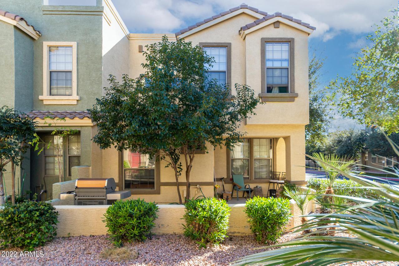 6710 E University Dr. #101, Mesa, AZ 85205