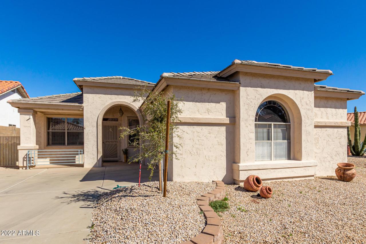 17988 W Deneen Way, Surprise, AZ 85374