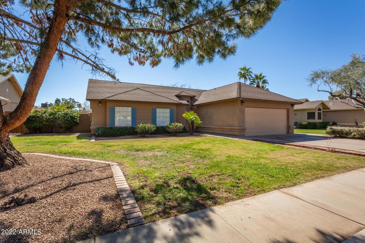 6225 W Del Rio St., Chandler, AZ 85226