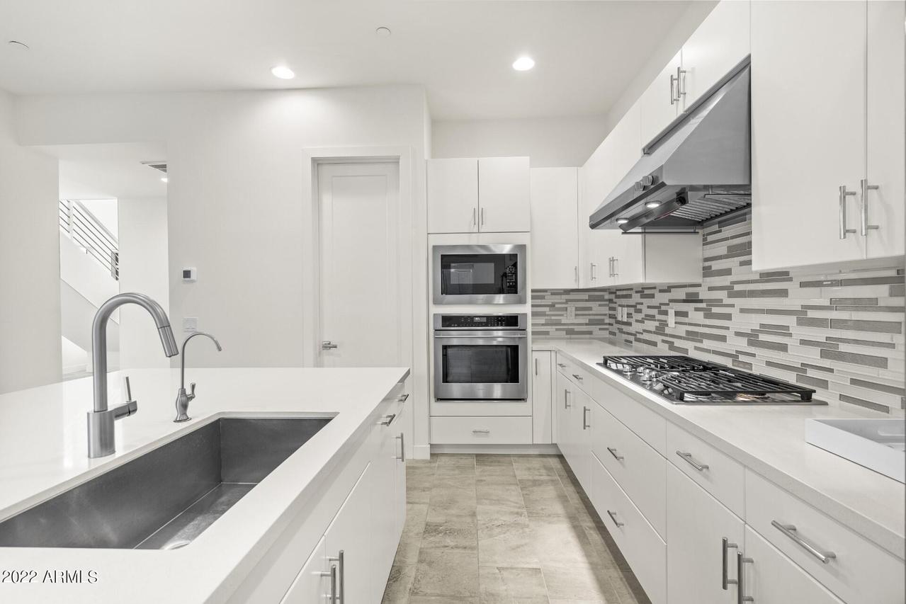 6888 E Lyra Dr., Scottsdale, AZ 85257