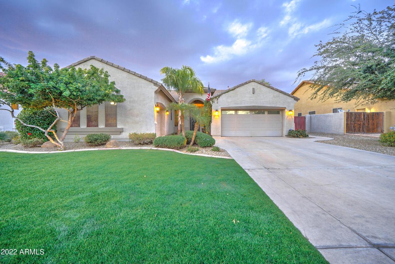 2954 E Westchester Dr., Chandler, AZ 85249