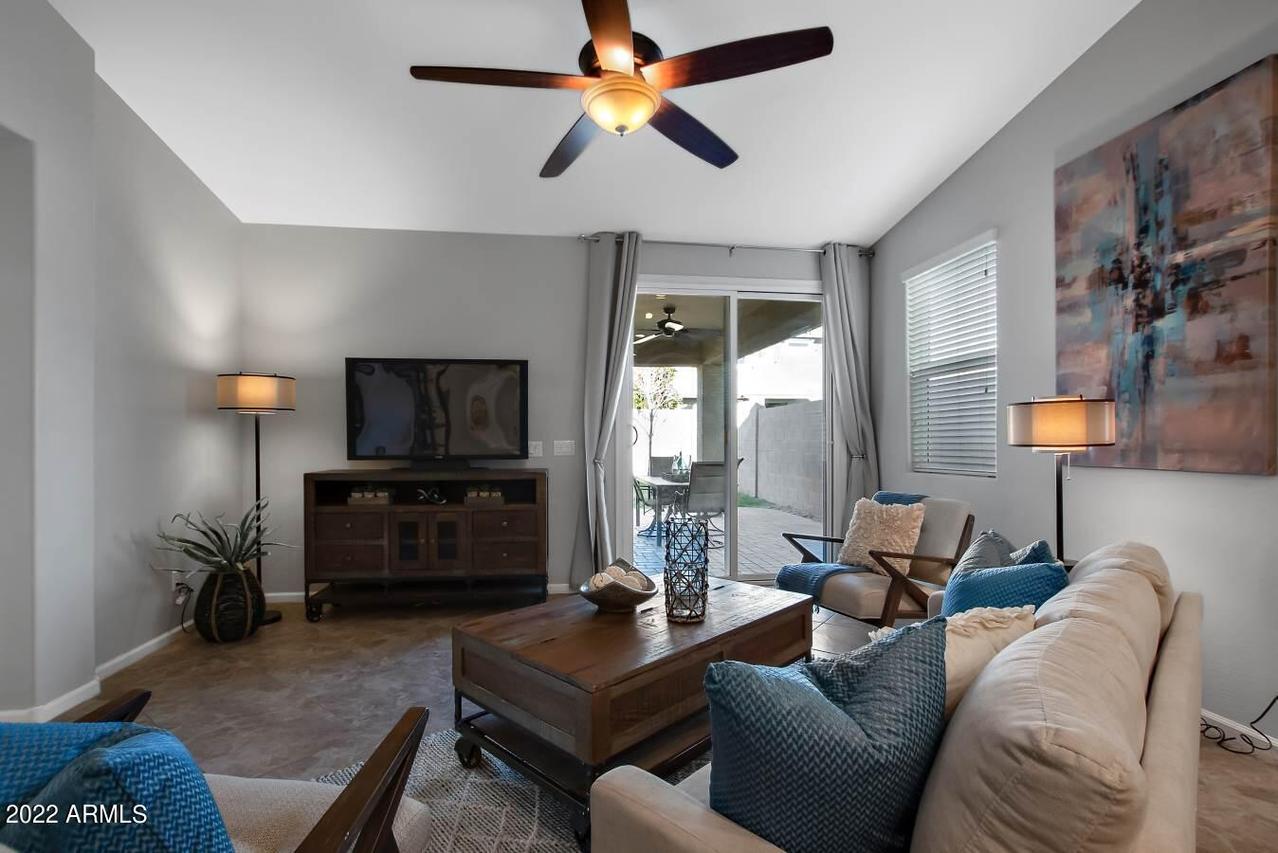 7356 E Osage Ave., Mesa, AZ 85212