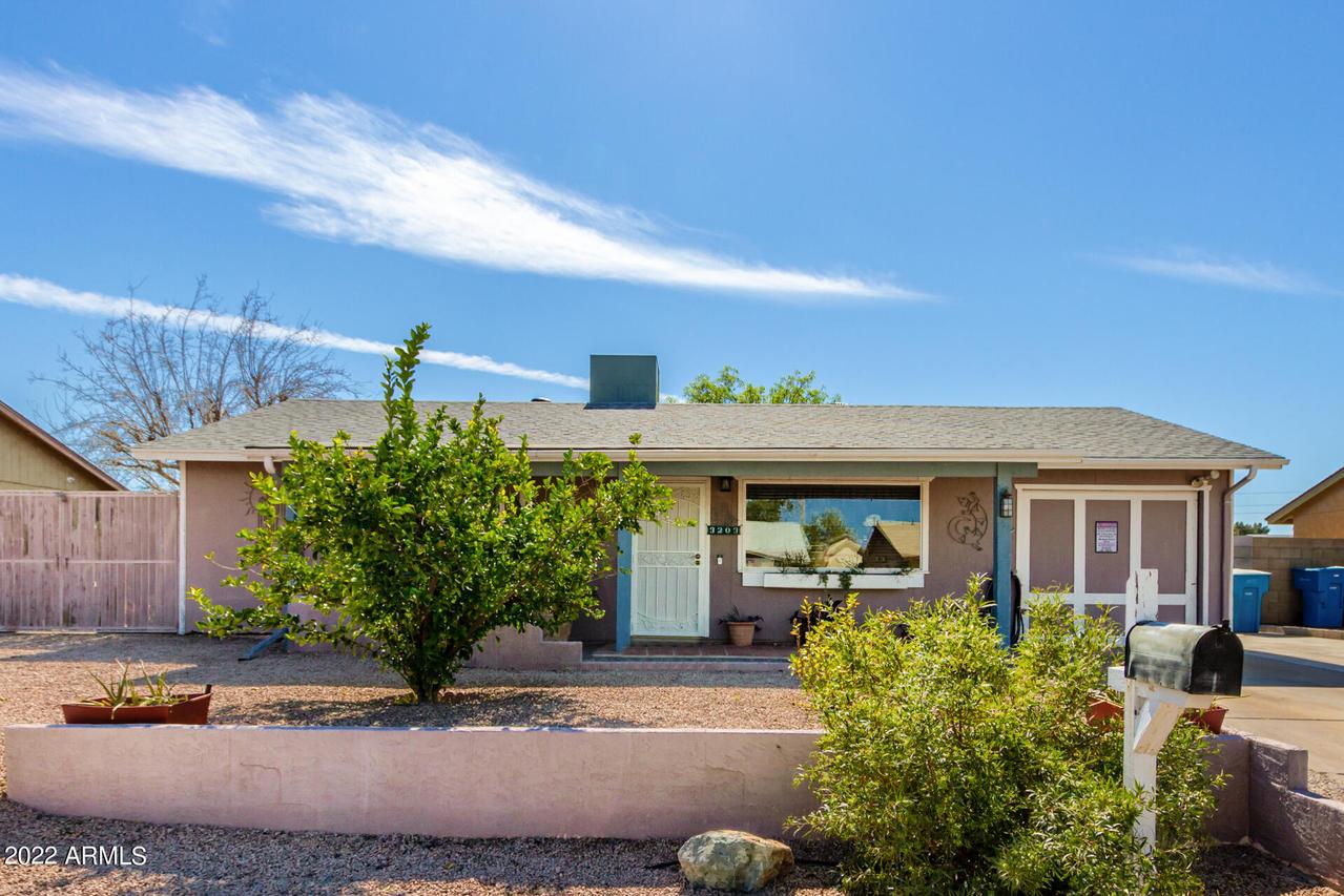 3203 W Libby St., Phoenix, AZ 85053