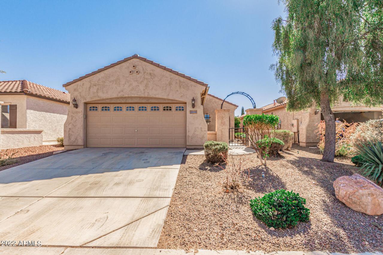 26249 W Wahalla Ln., Buckeye, AZ 85396