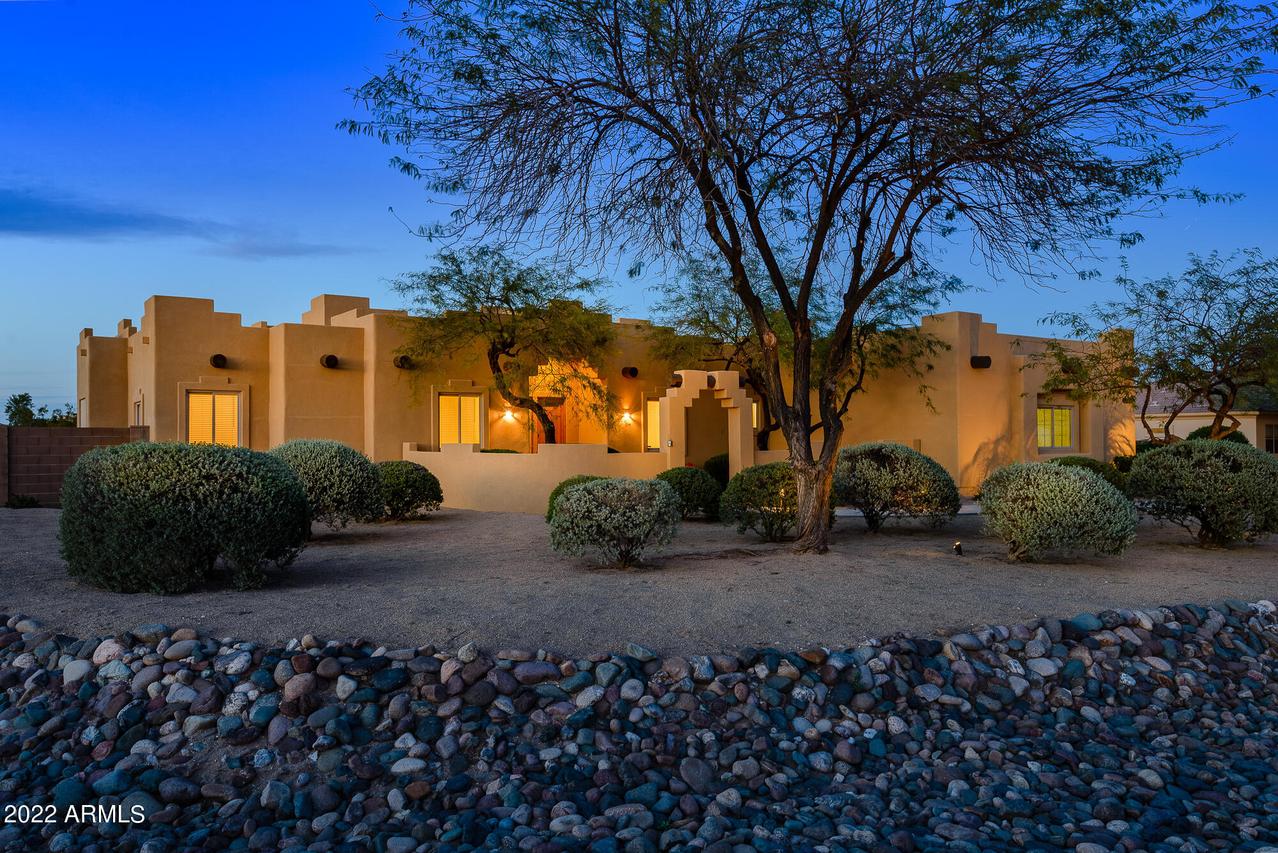 19724 W Amelia Ave., Buckeye, AZ 85396