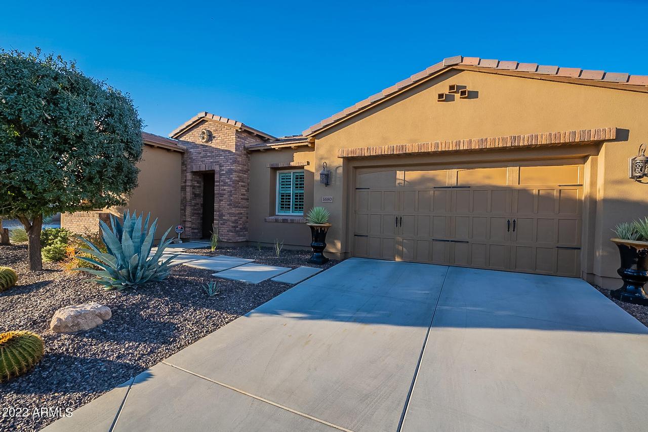1680 E Alegria Rd., San Tan Valley, AZ 85140