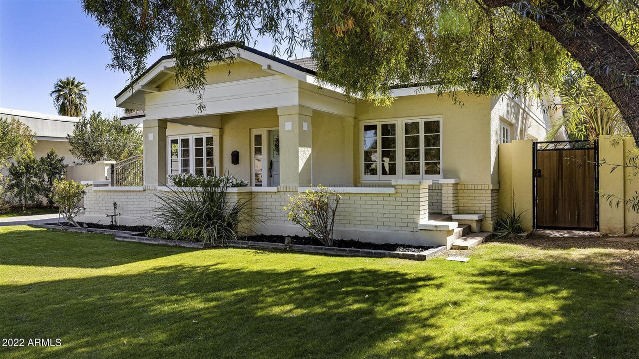 87 E Monte Vista Rd., Phoenix, AZ 85004
