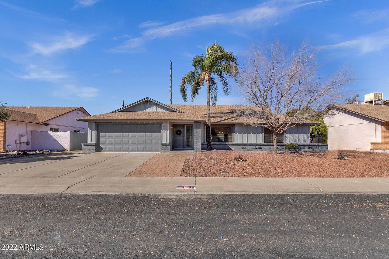 6132 W Shaw Butte Dr., Glendale, AZ 85304