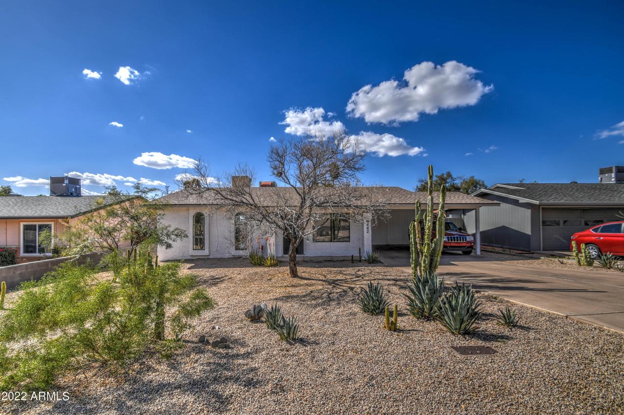 9442 N 16th St., Phoenix, AZ 85020