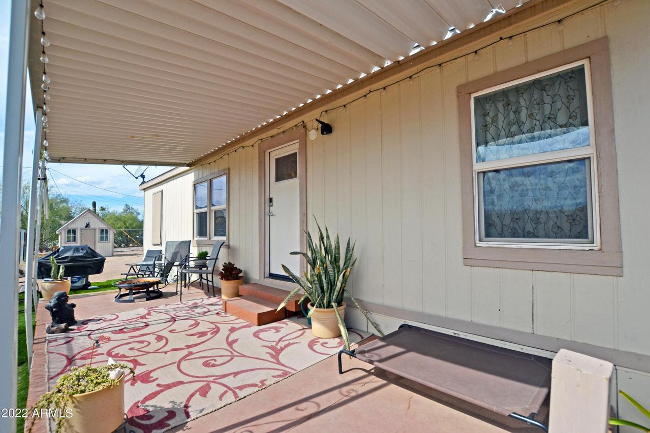 1420 S Cedar Dr., Apache Junction, AZ 85120