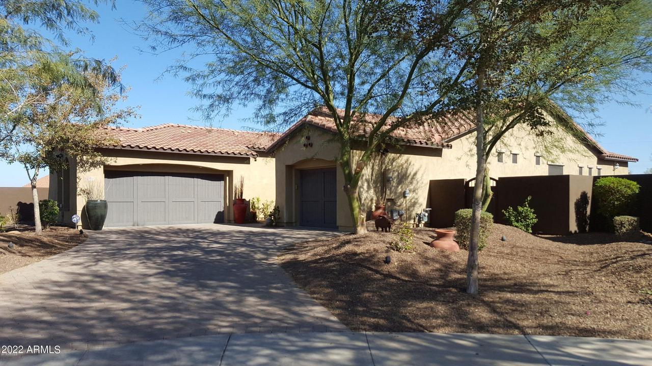9005 S 15th Way, Phoenix, AZ 85042
