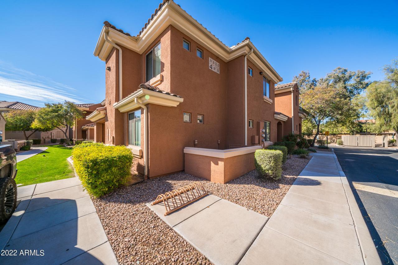 955 E Knox Rd. #209, Chandler, AZ 85225