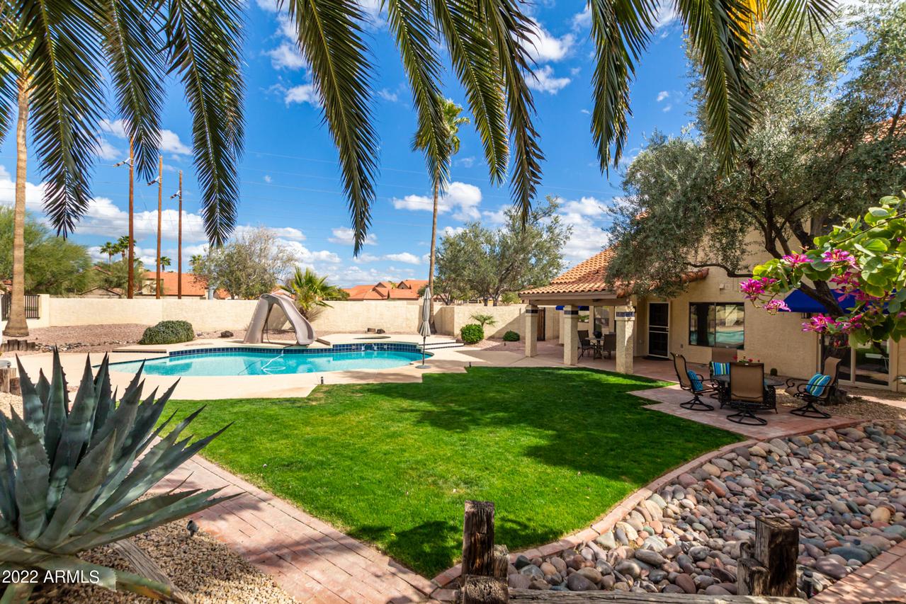 4142 E Thistle Landing Dr., Phoenix, AZ 85044