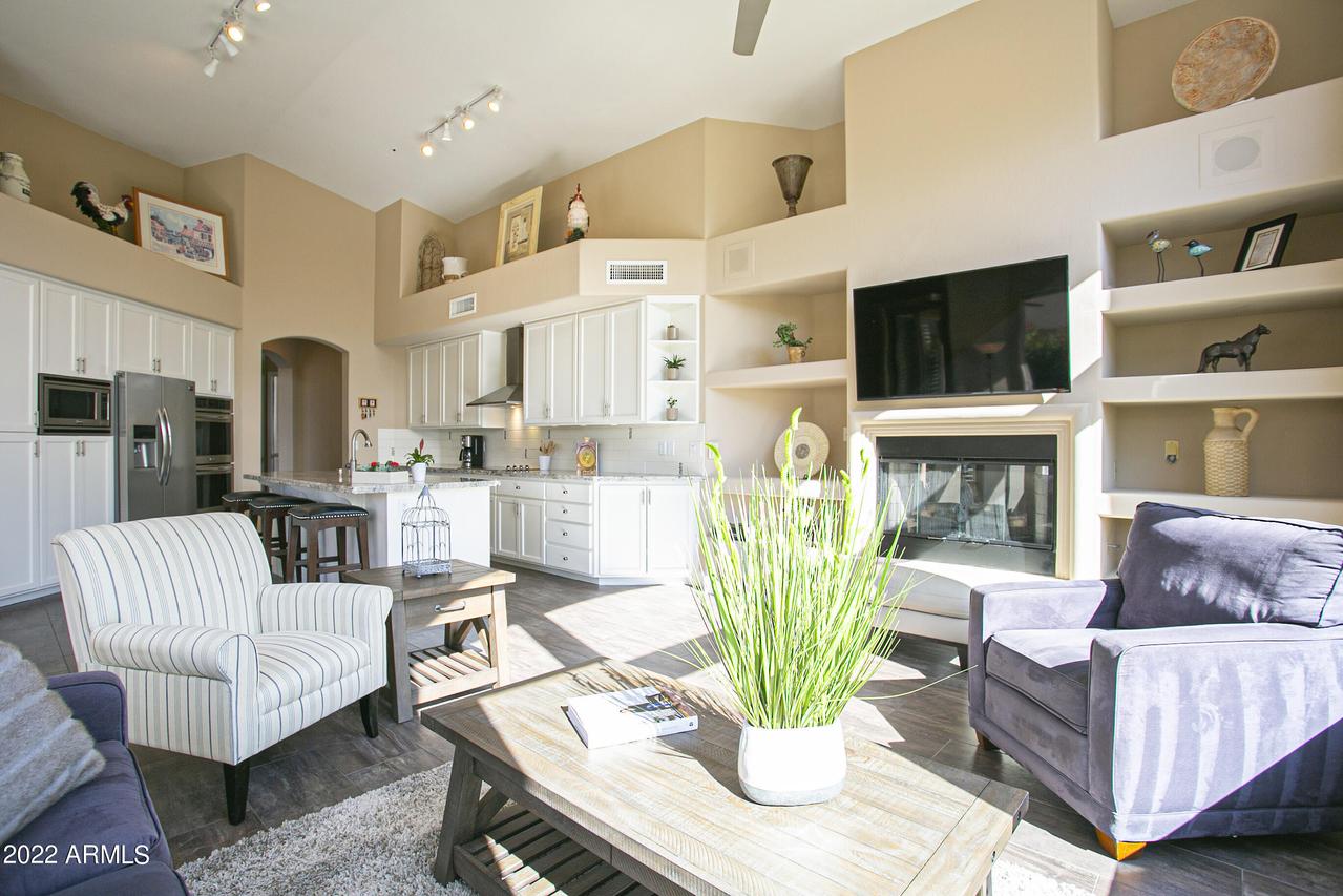 9041 N 116th Way, Scottsdale, AZ 85259