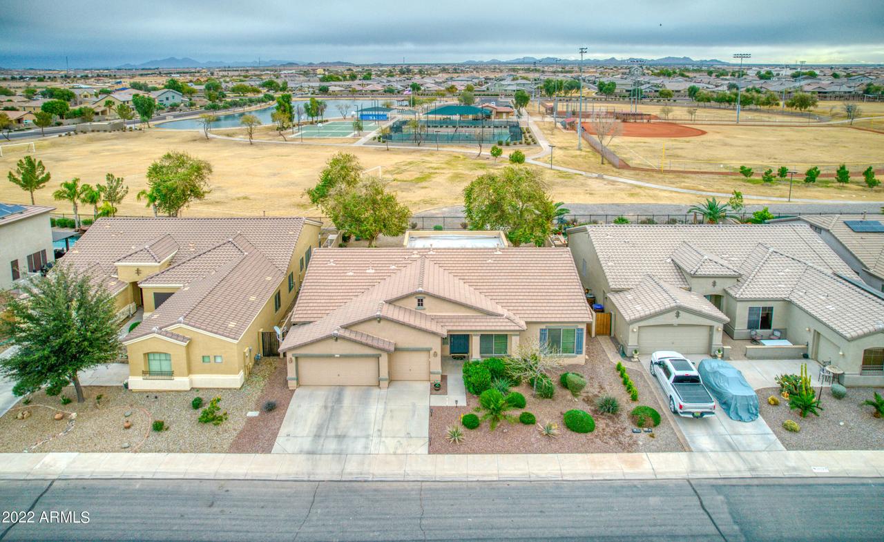 19047 N Falcon Ln., Maricopa, AZ 85238