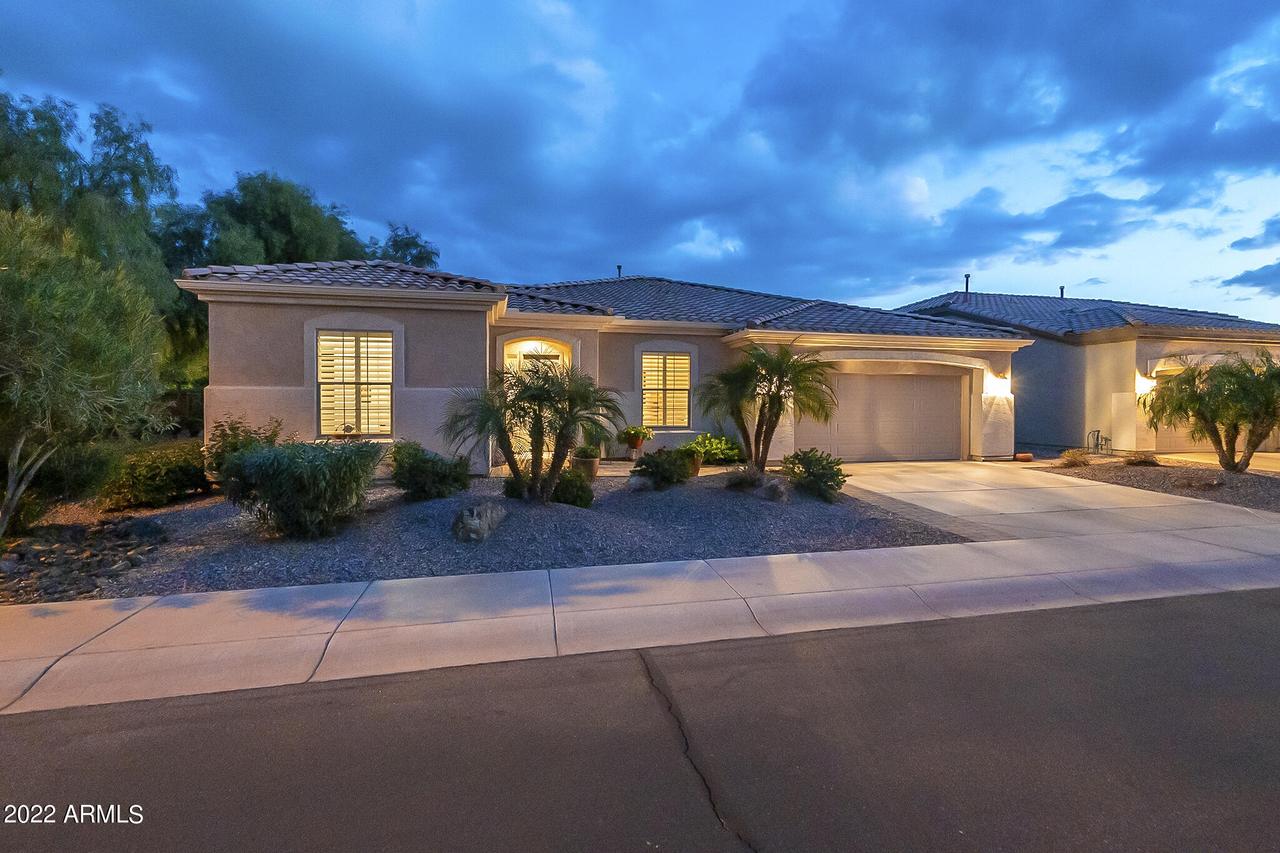 4233 E Narrowleaf Dr., Gilbert, AZ 85298