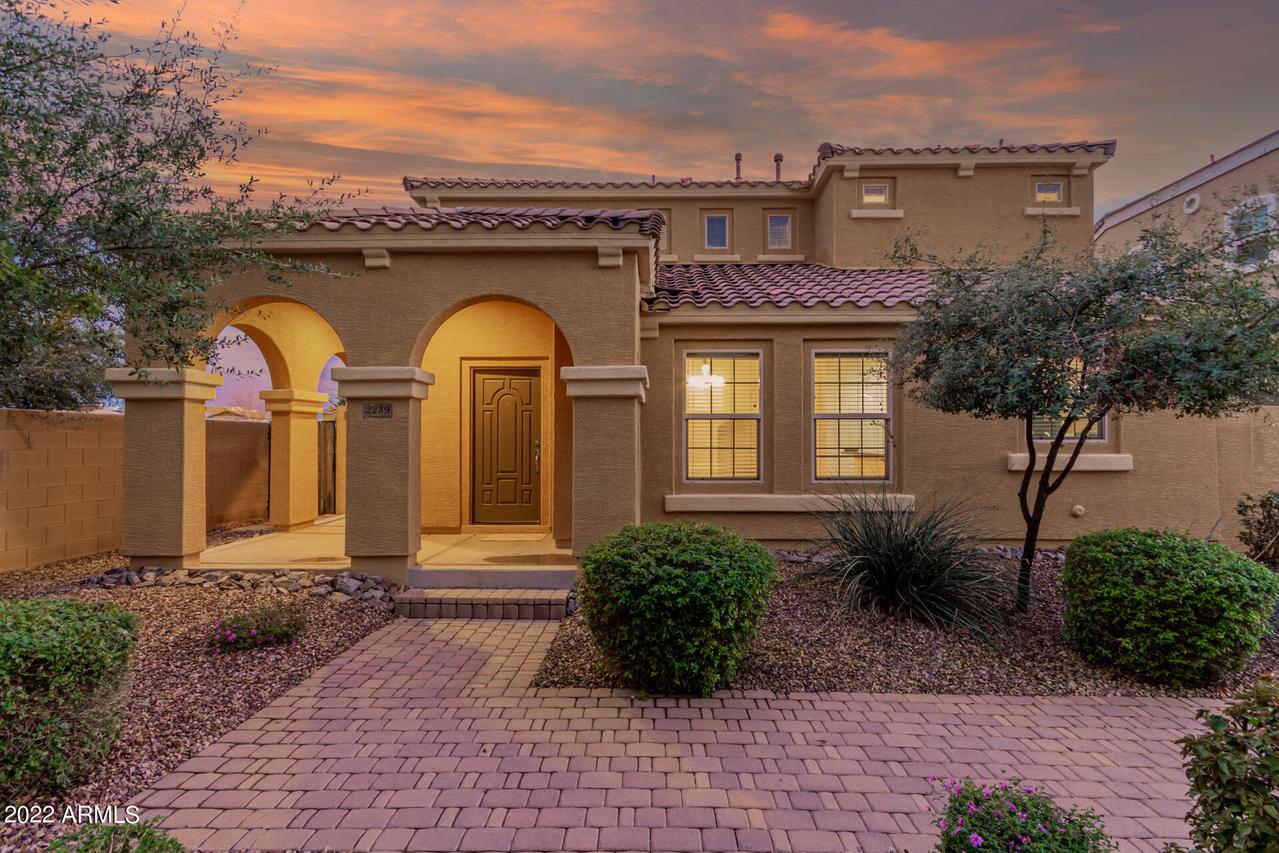 2239 S Ponderosa Dr., Gilbert, AZ 85295