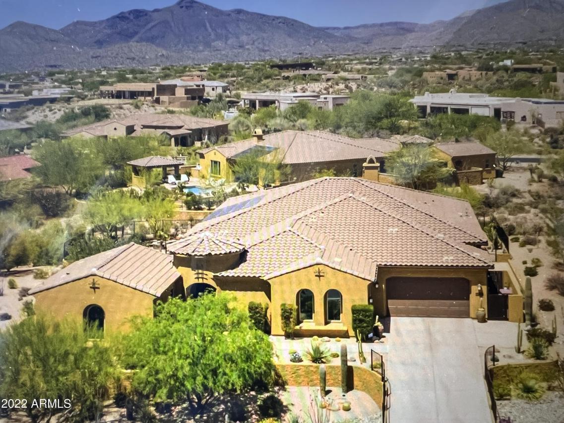 10876 E Celestial Dr., Scottsdale, AZ 85262