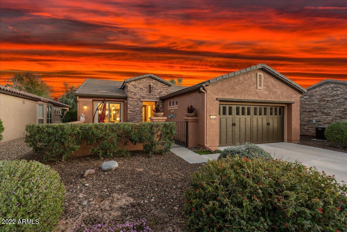 13039 W Desert Vista Tr., Peoria, AZ 85383
