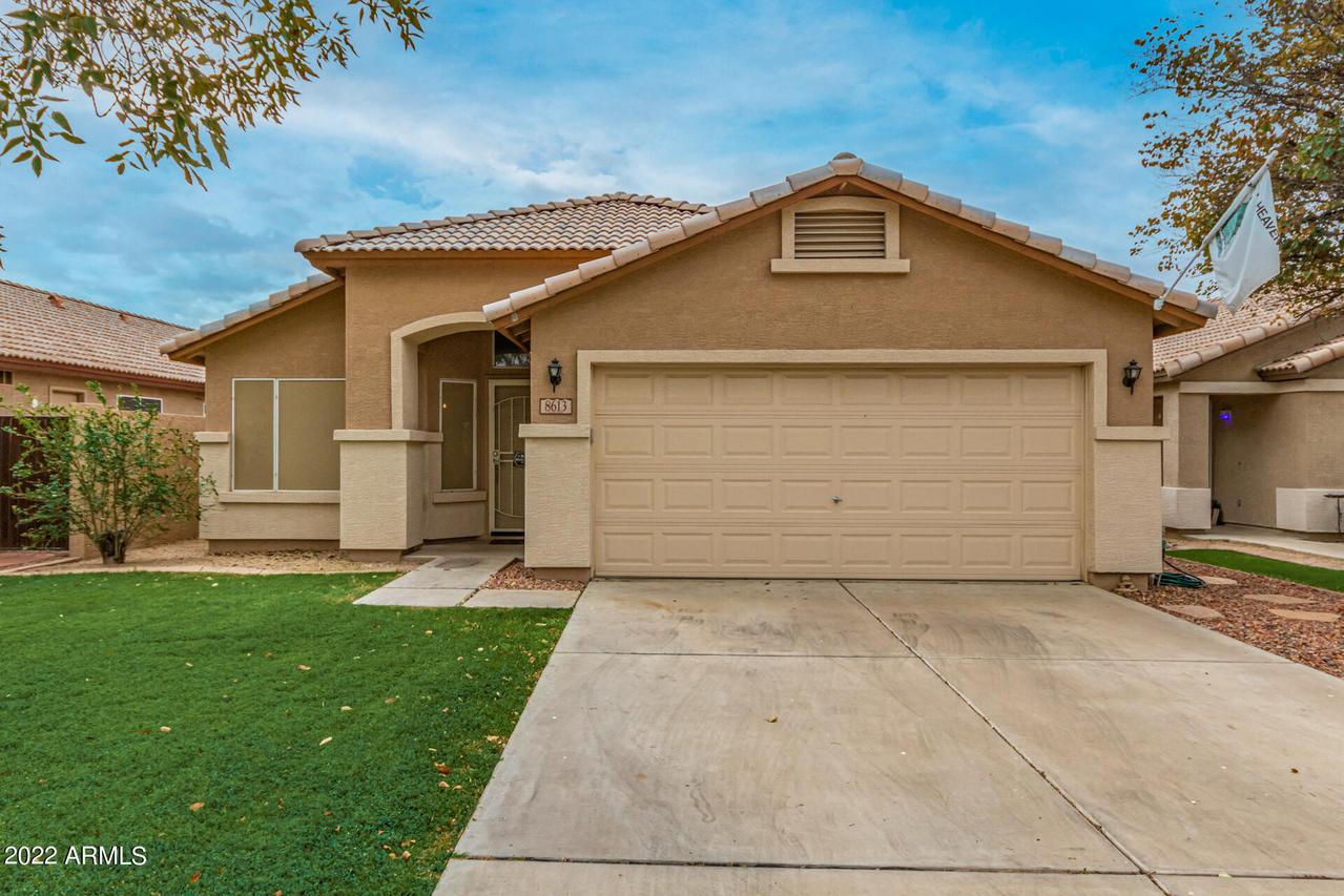 8613 W Shaw Butte Dr., Peoria, AZ 85345