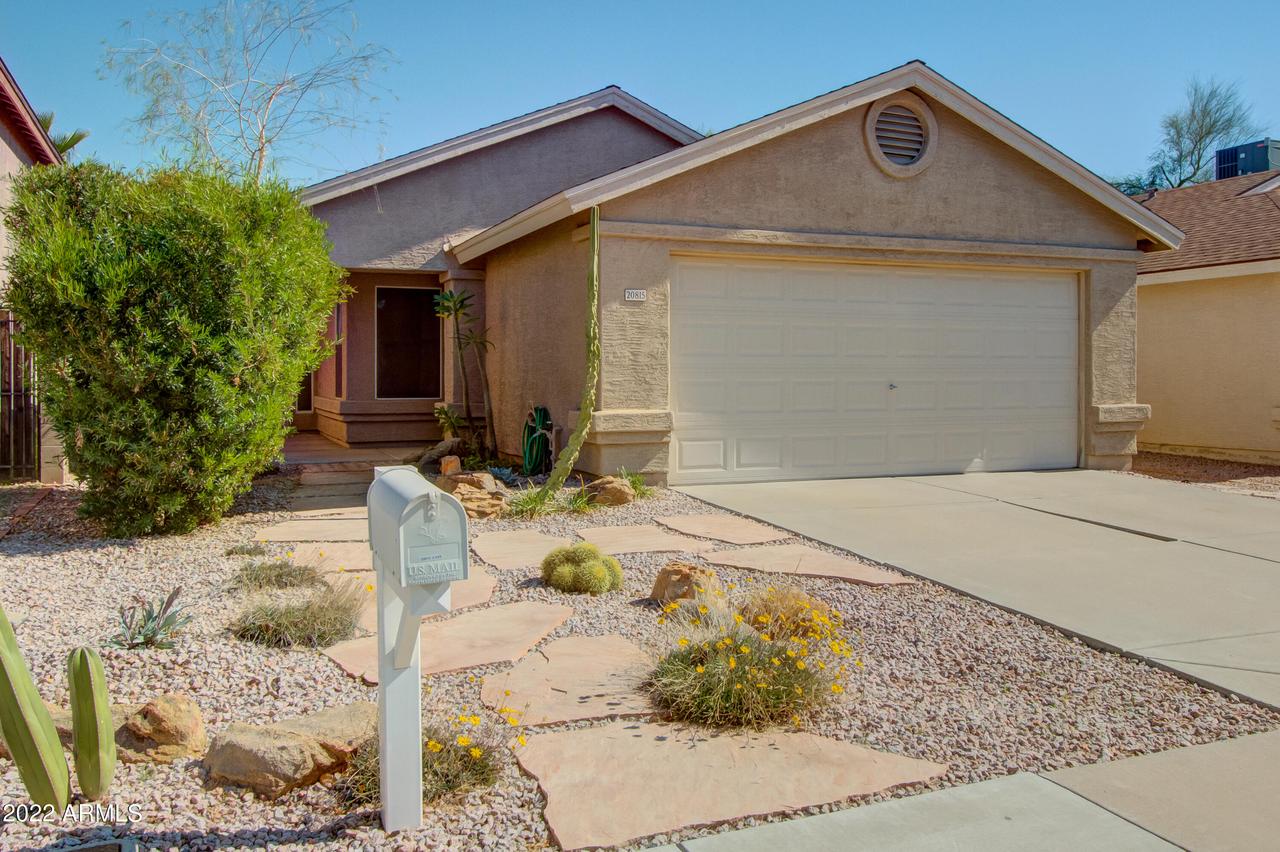 20815 N 3rd Ave., Phoenix, AZ 85027