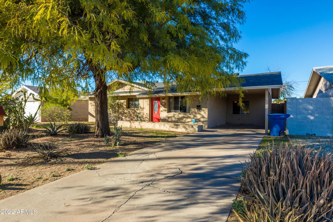 822 W 18th St., Tempe, AZ 85281
