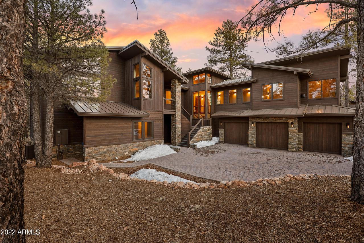 3040 S Solitaires Canyon Dr., Flagstaff, AZ 86005
