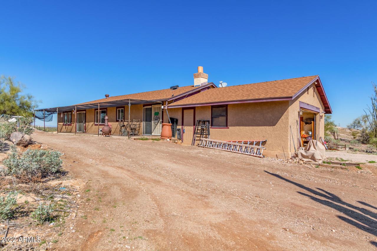 15612 S Tuthill Rd., Buckeye, AZ 85326