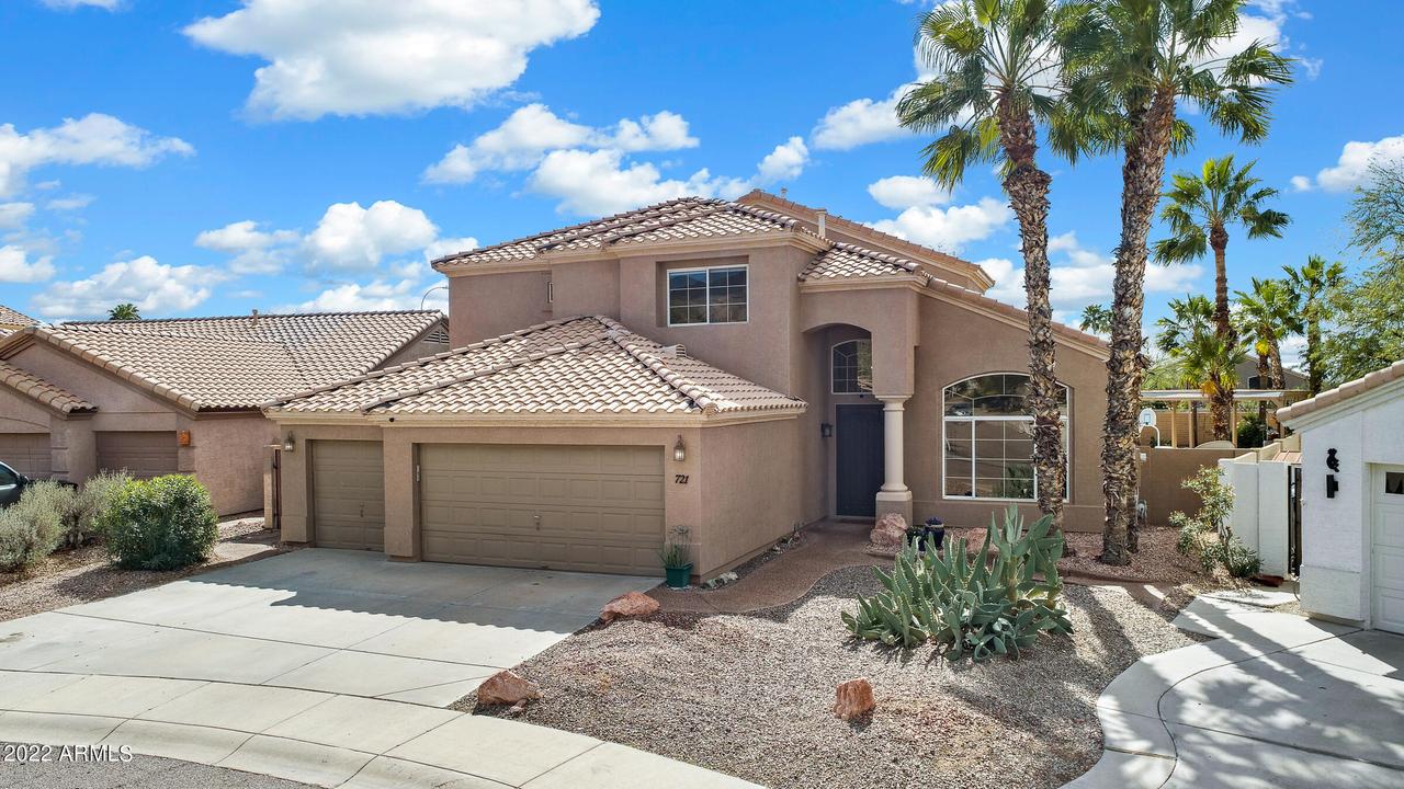 721 W Mountain Sky Ave., Phoenix, AZ 85045