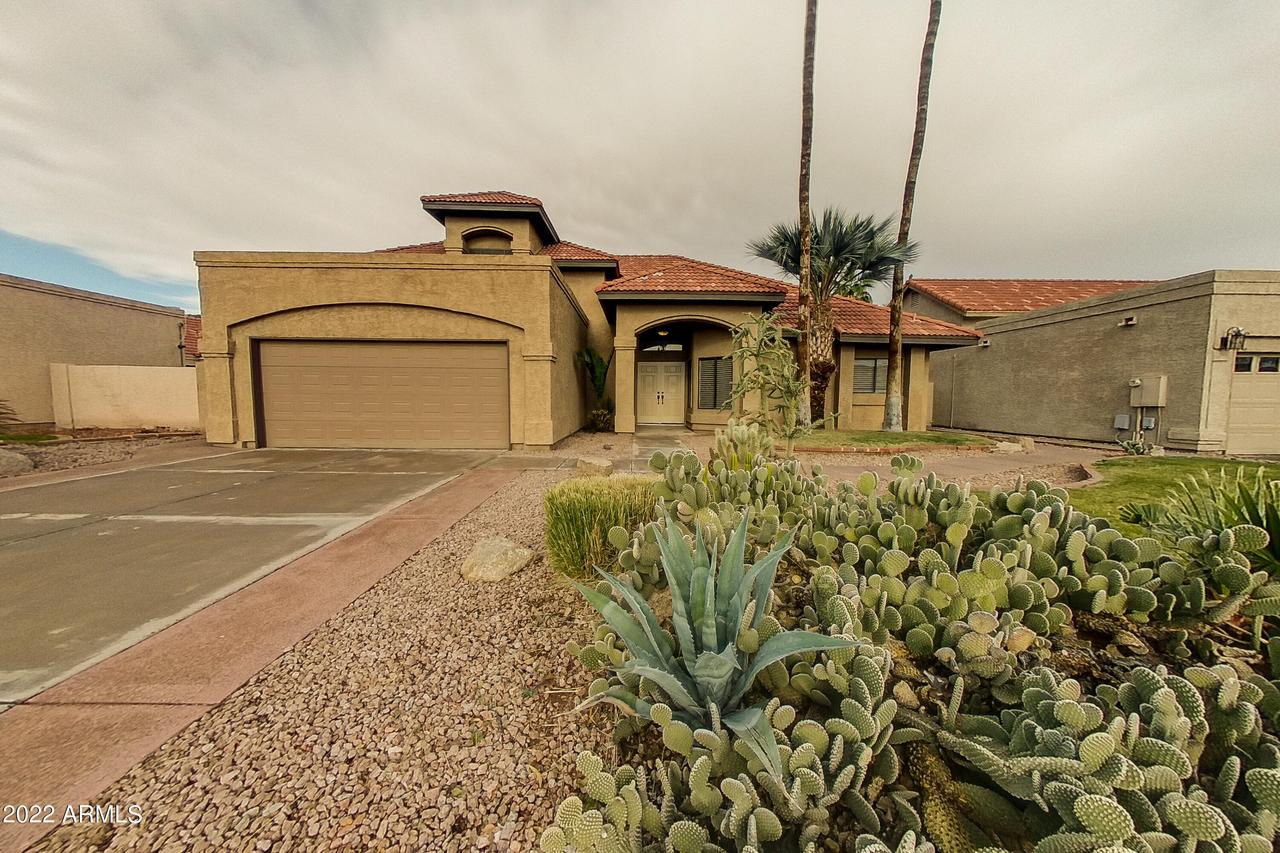3840 E White Aster St., Phoenix, AZ 85044