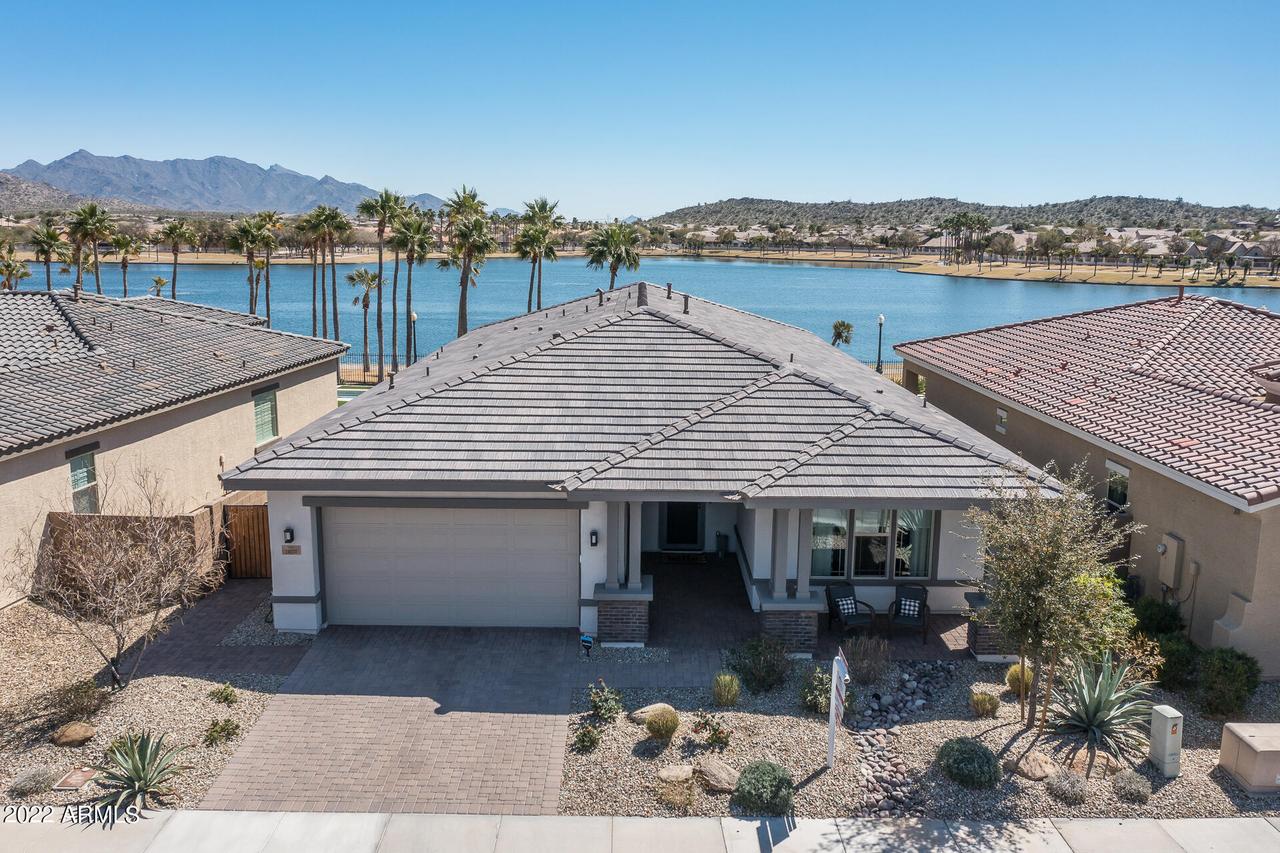 18207 W Hope Dr., Goodyear, AZ 85338