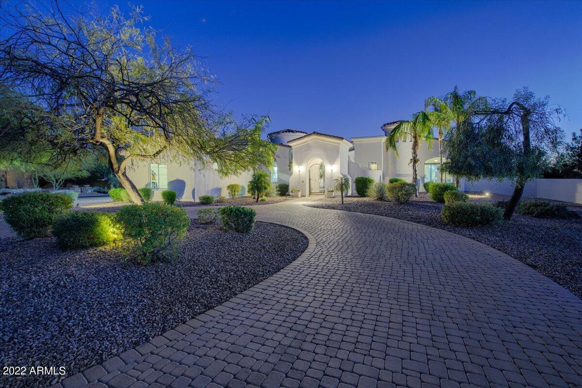 12285 E Turquoise Ave., Scottsdale, AZ 85259