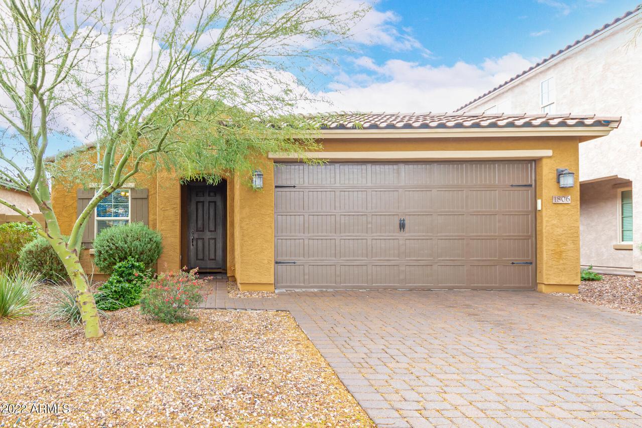 1806 W Bonanza Dr., Phoenix, AZ 85085