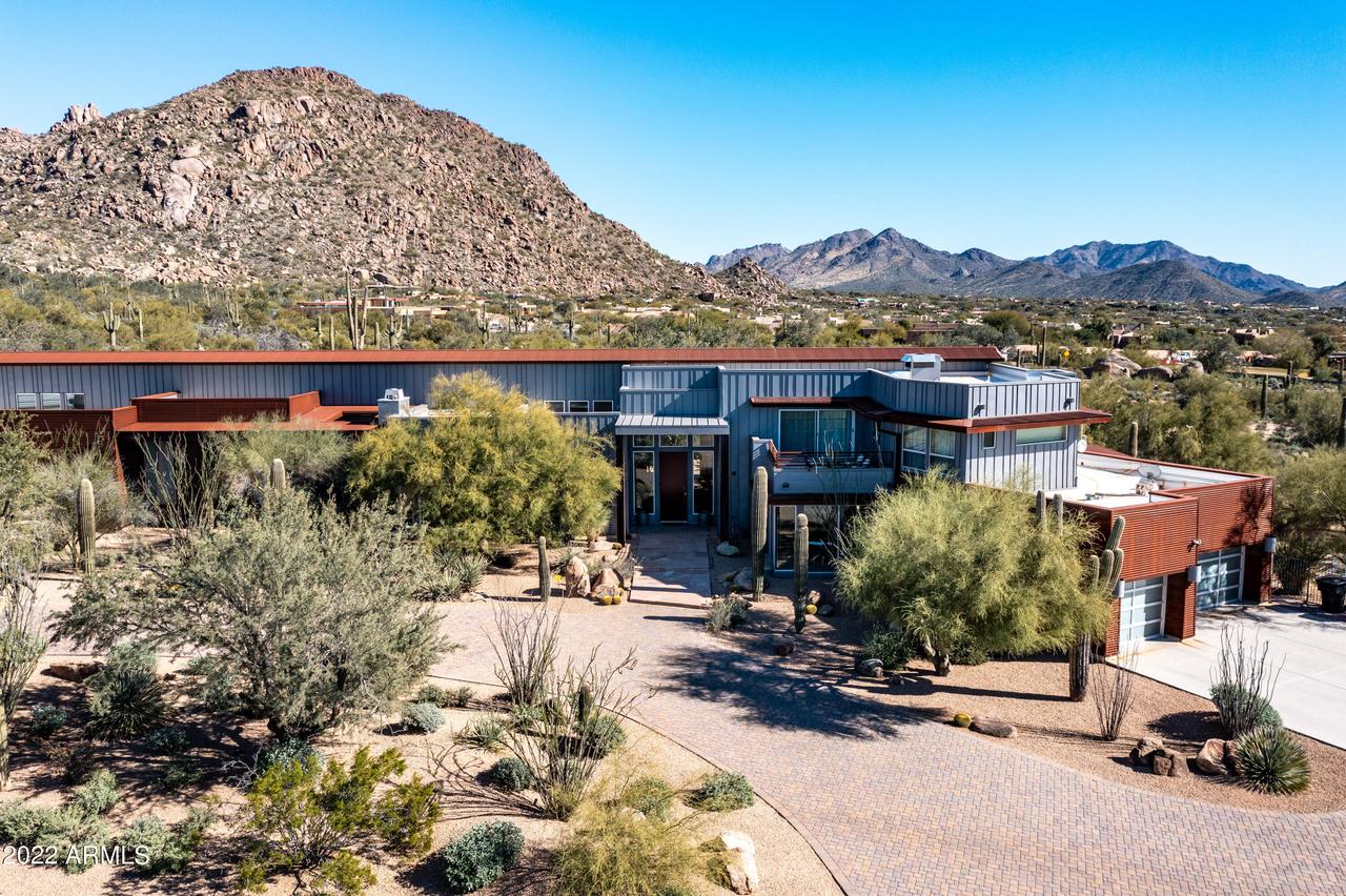 9216 E Jomax Rd., Scottsdale, AZ 85262