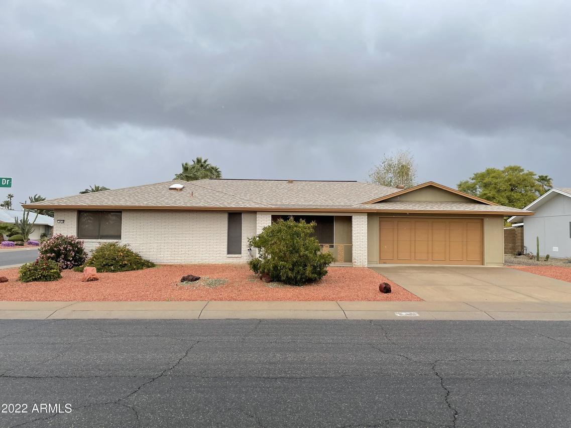 9838 W Evergreen Dr., Sun City, AZ 85373