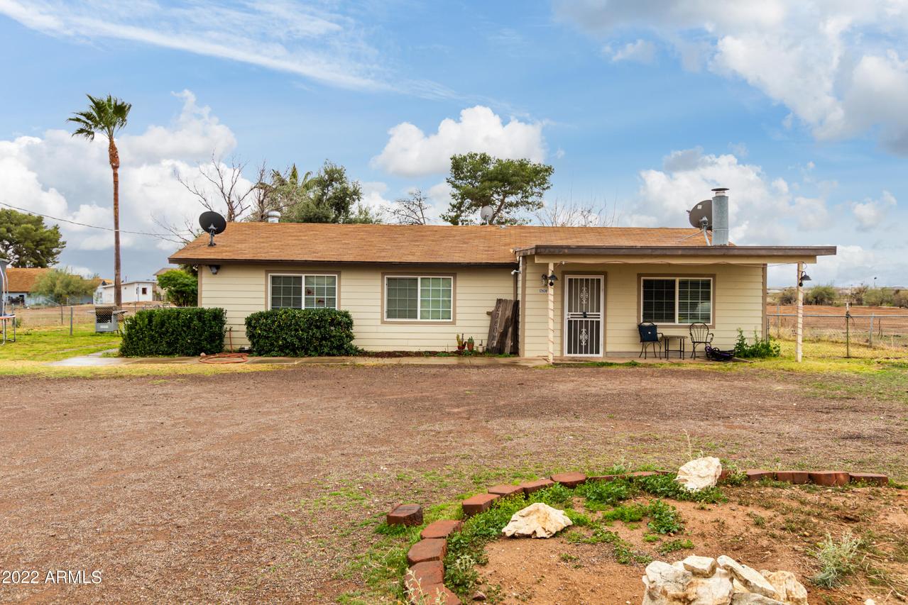 17939 W Patrick Ln., Surprise, AZ 85387