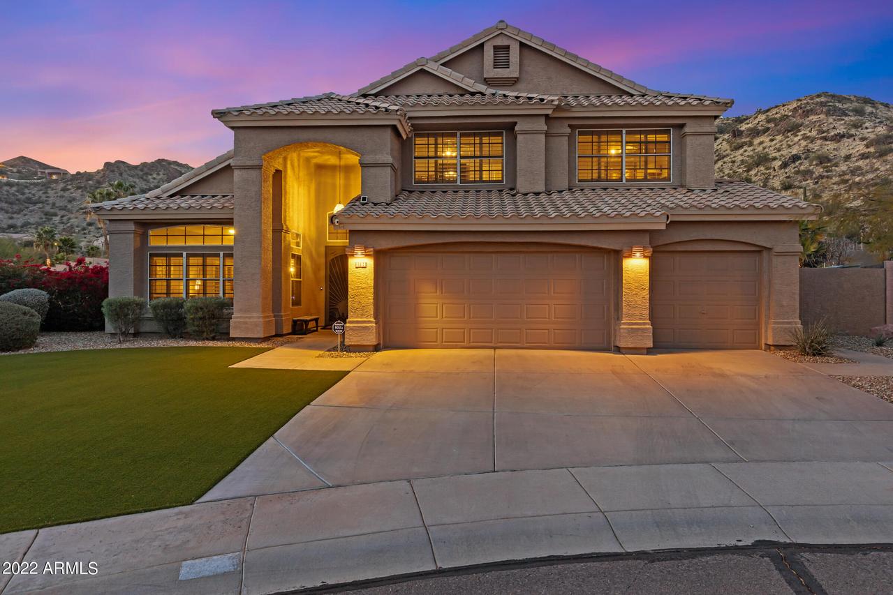 2106 E Granite View Dr., Phoenix, AZ 85048