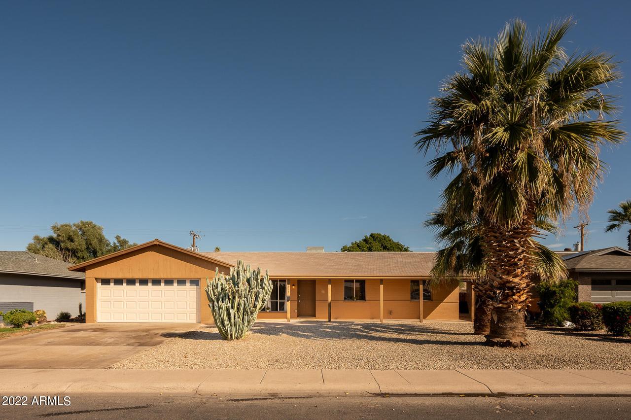 1232 E Hermosa Dr., Tempe, AZ 85282