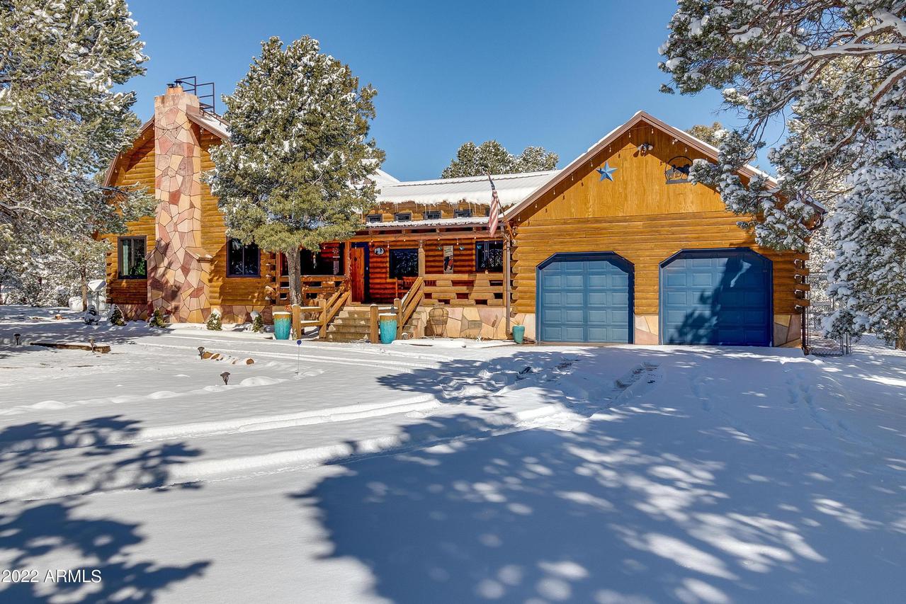3597 Buckskin Rd., Overgaard, AZ 85933