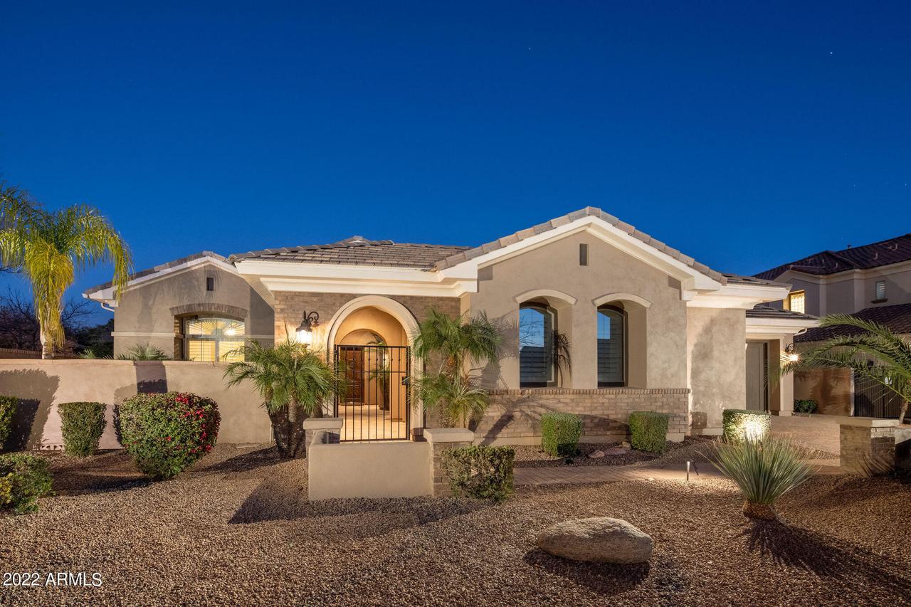 4261 S Iowa St., Chandler, AZ 85248