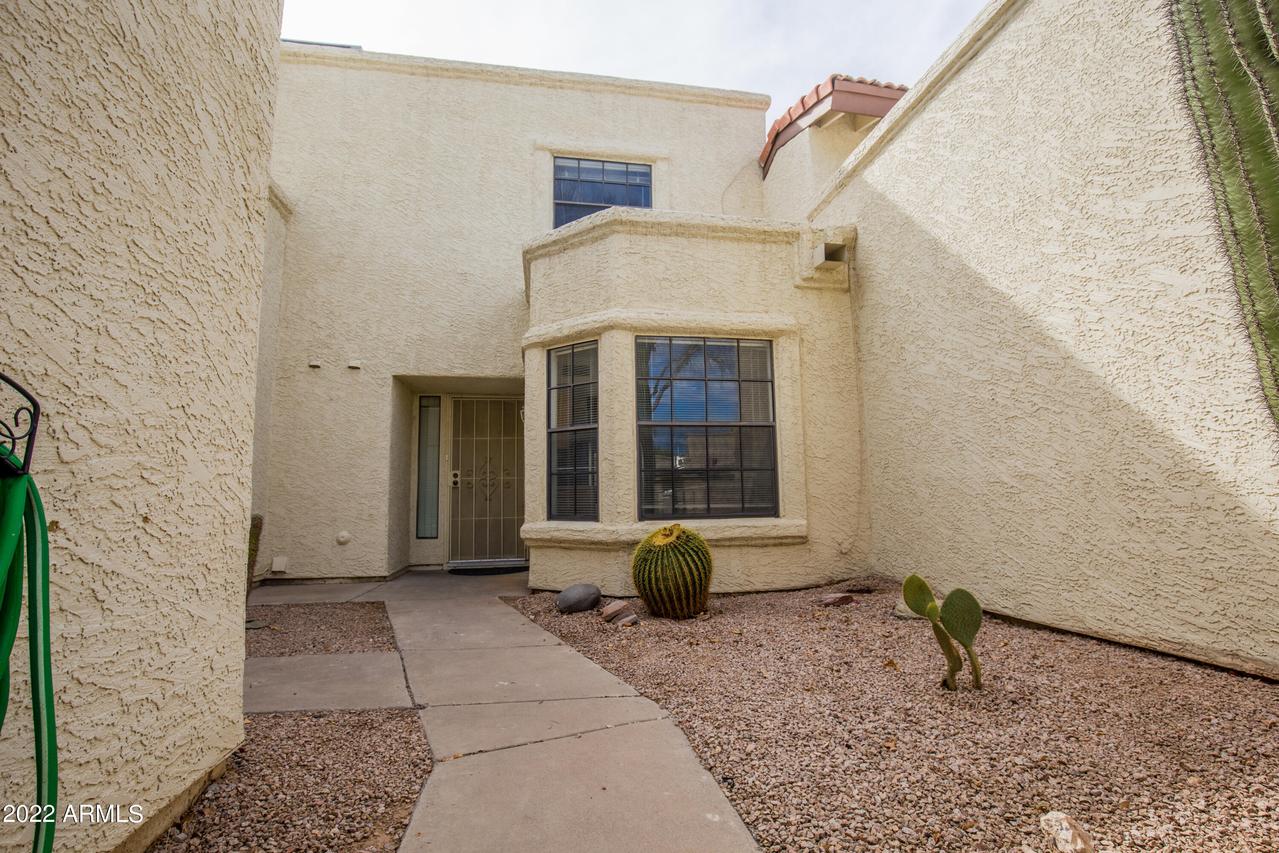 1819 E Vinedo Ln., Tempe, AZ 85284