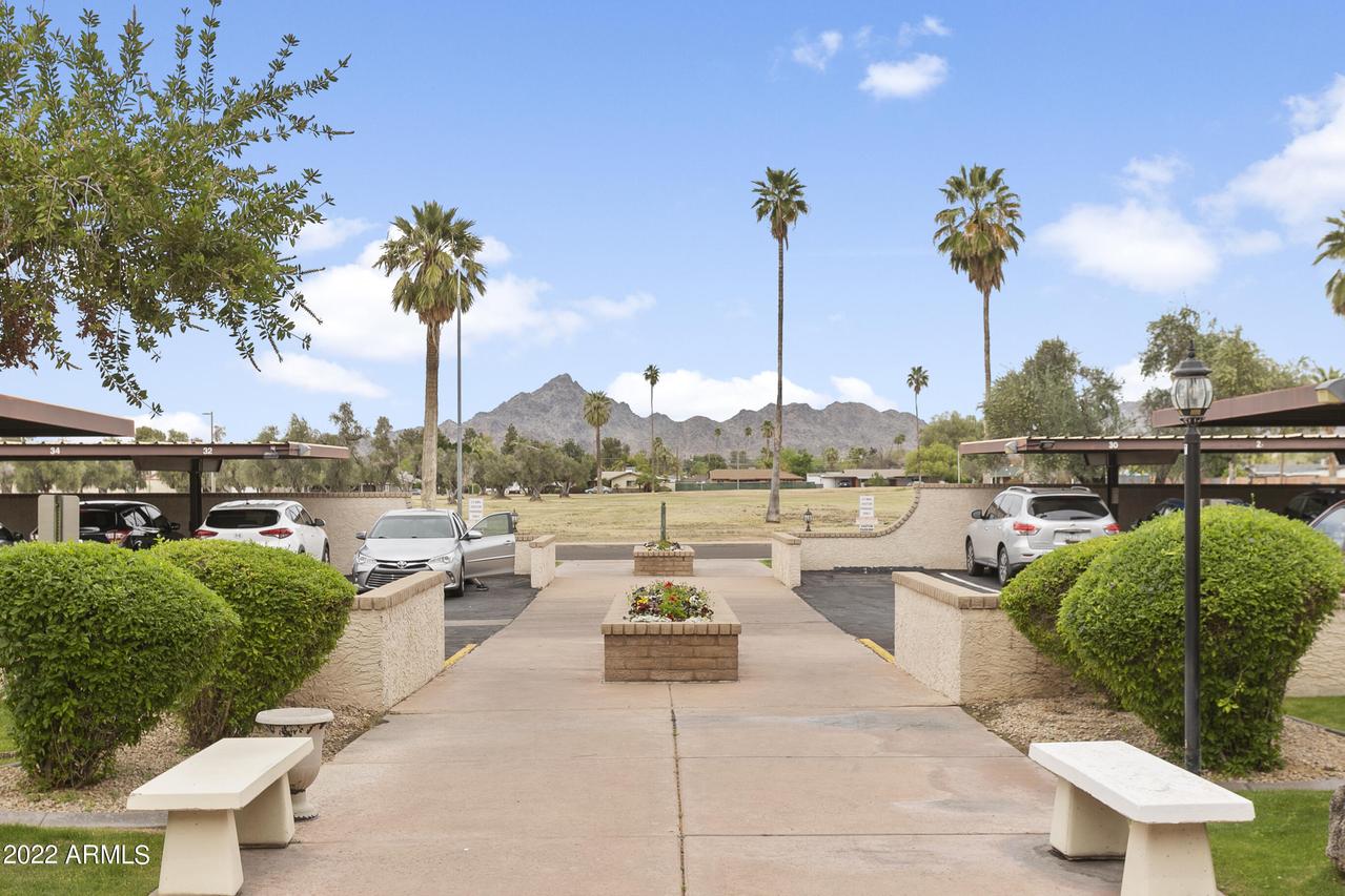3033 E Devonshire Ave. #2008, Phoenix, AZ 85016