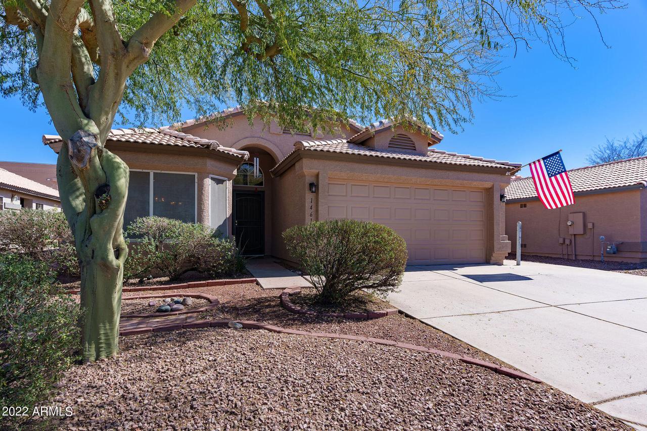 1461 S St Paul St., Mesa, AZ 85206