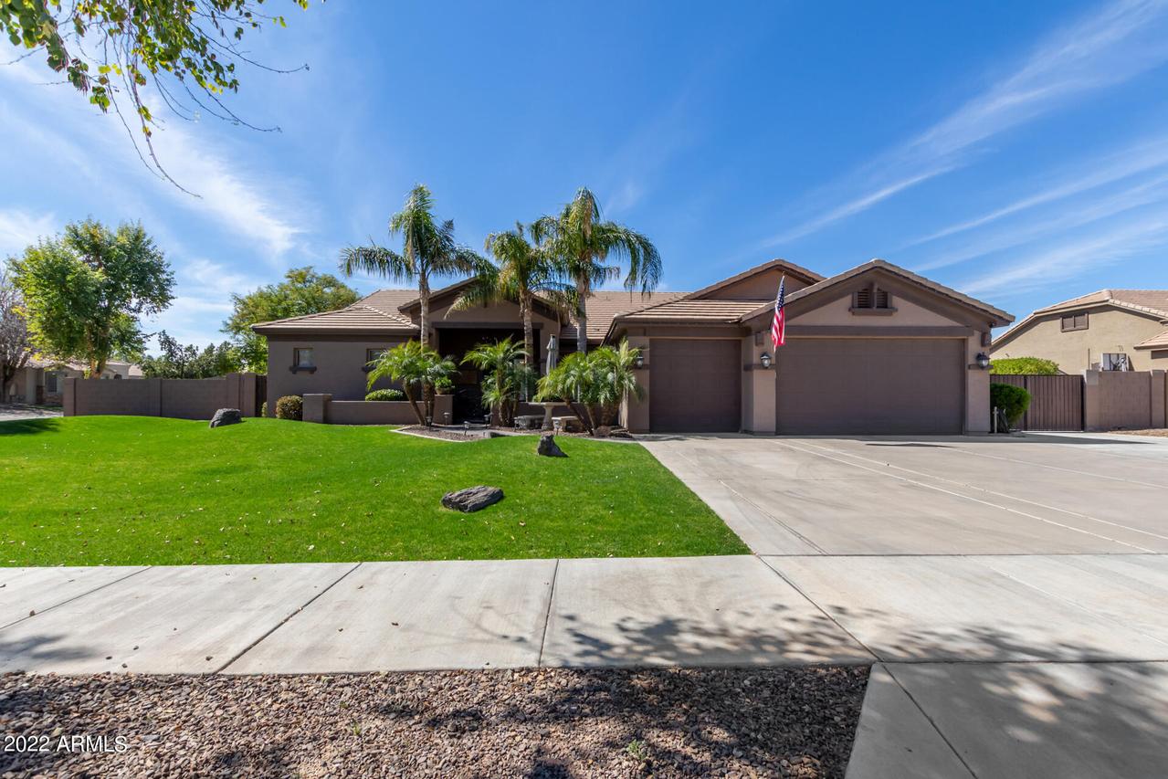 20896 S Hadrian Way, Queen Creek, AZ 85242